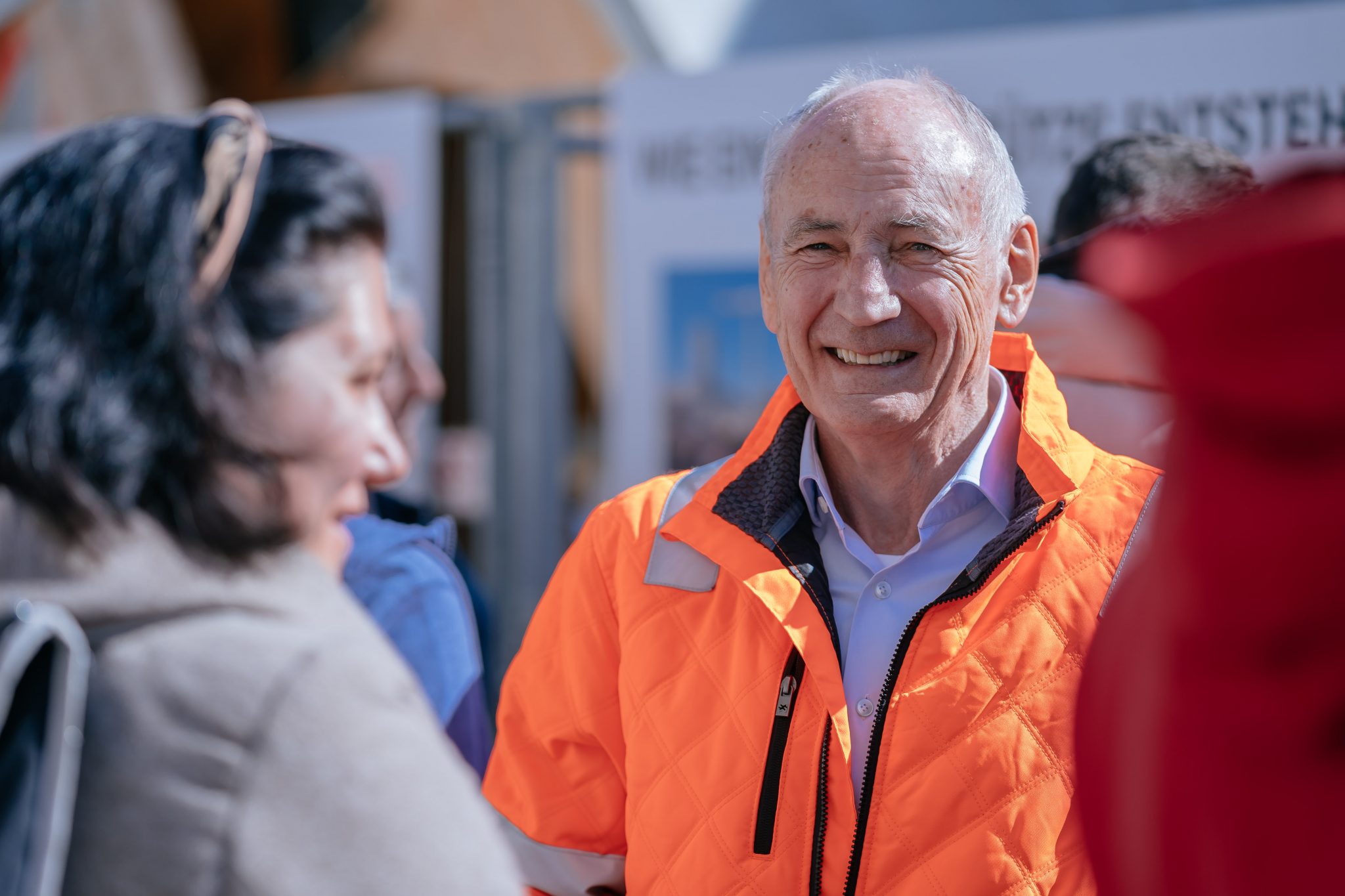 Stuttgart 21 Tage der offenen Baustelle • 18.000 Besucher erleben die S21Baustelle Stuttgart 21 Tage der offenen Baustelle • 18.000 Besucher erleben die S21Baustelle